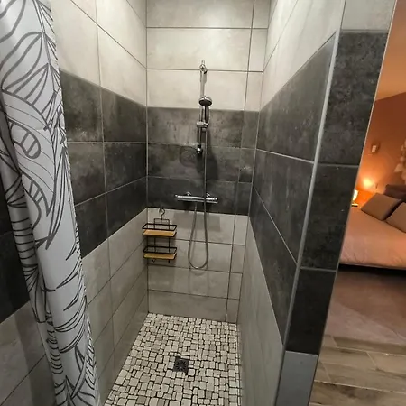 Jacuzzi Sauna Privatif En Baie De Somme Cahon